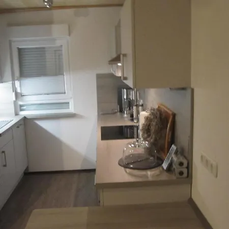 In Mit Grosser Terrasse Hébergement de vacances *